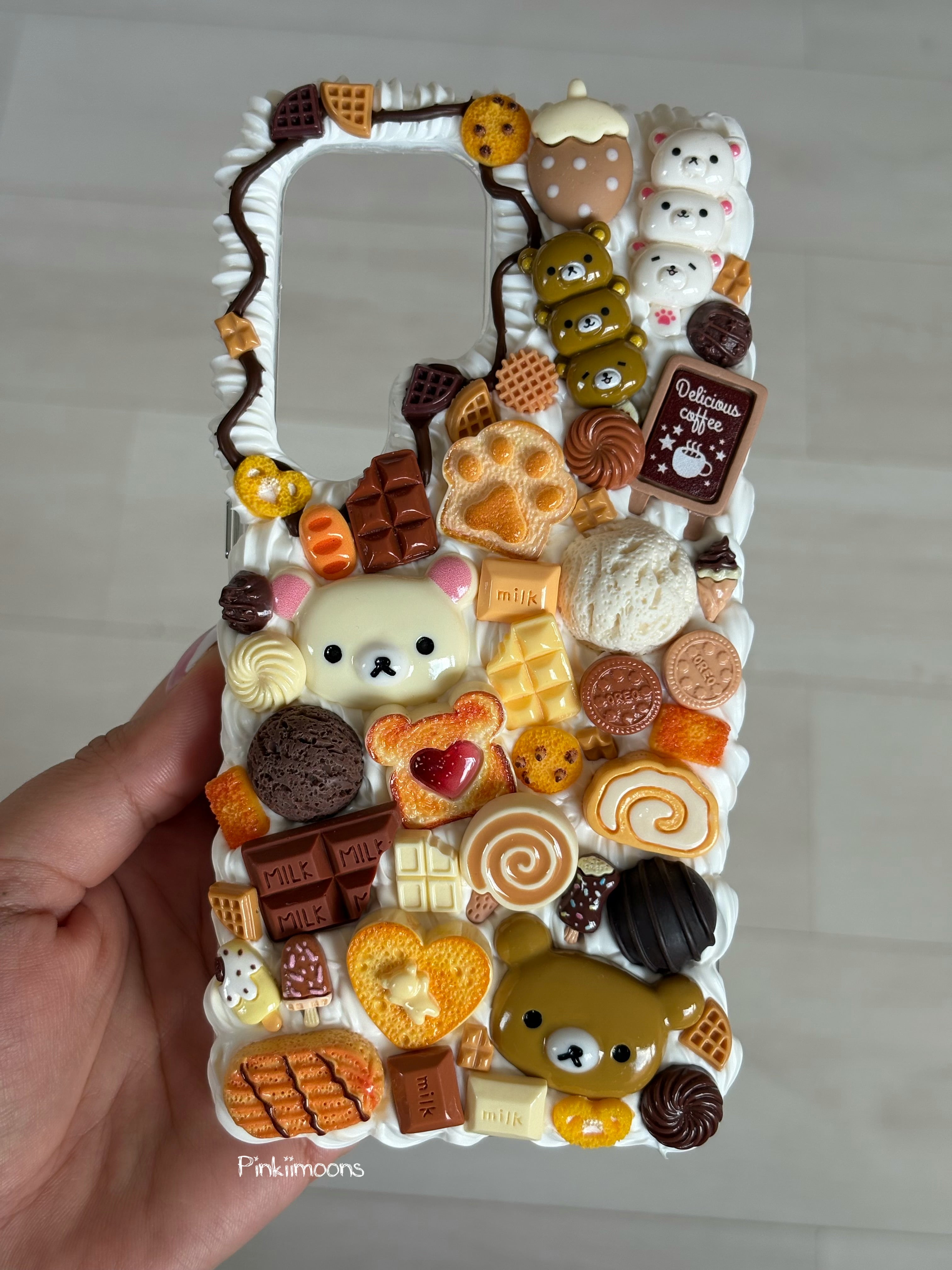 Honeybear phone case
