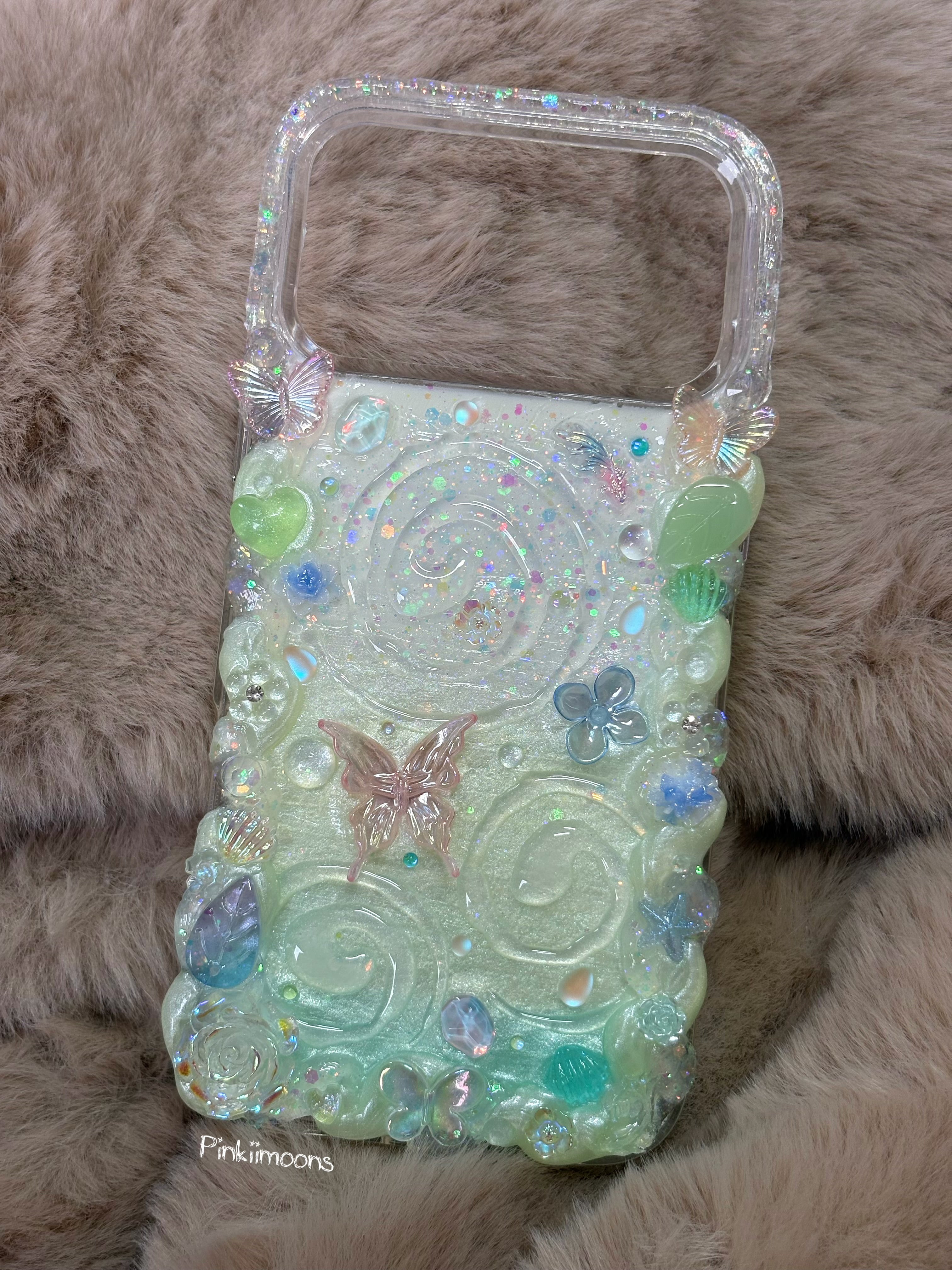 Blue Lagoon ‘Limited Edition’ phone case
